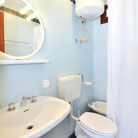 Apartment Cavallino-5 By Interhome Bibione